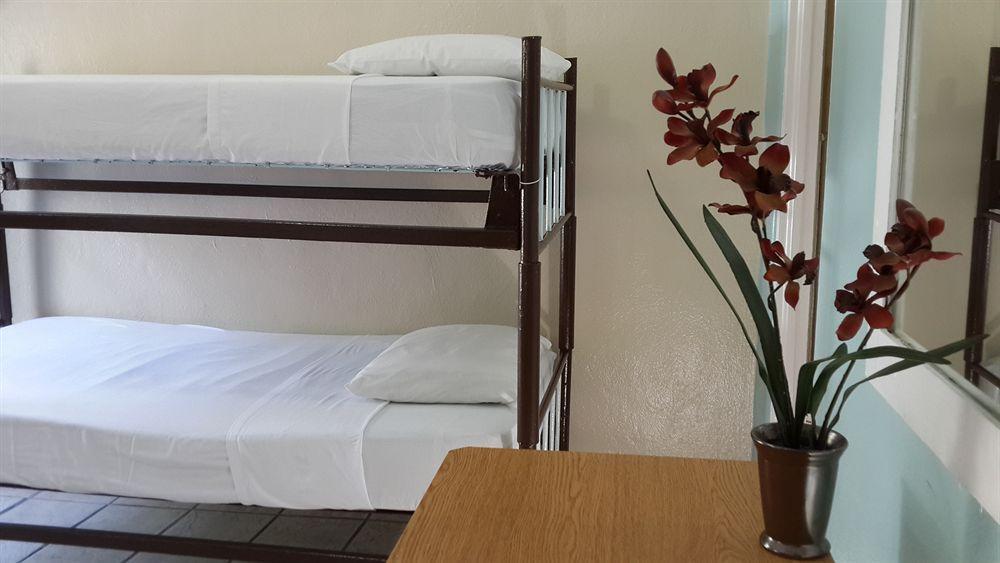 Seashell Motel And International Hostel Key West Luaran gambar